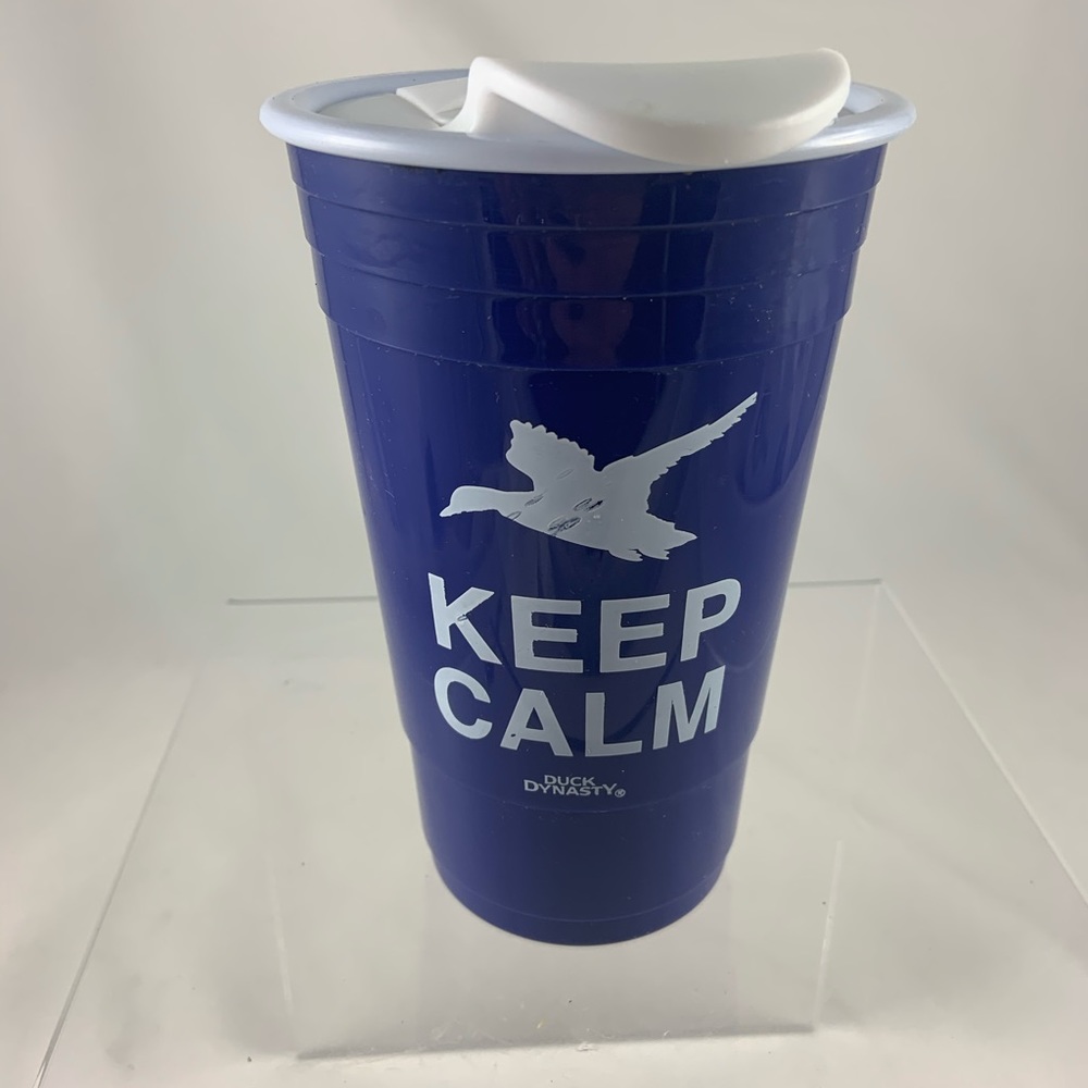Duck dynasty’s Blue white portable hot cup